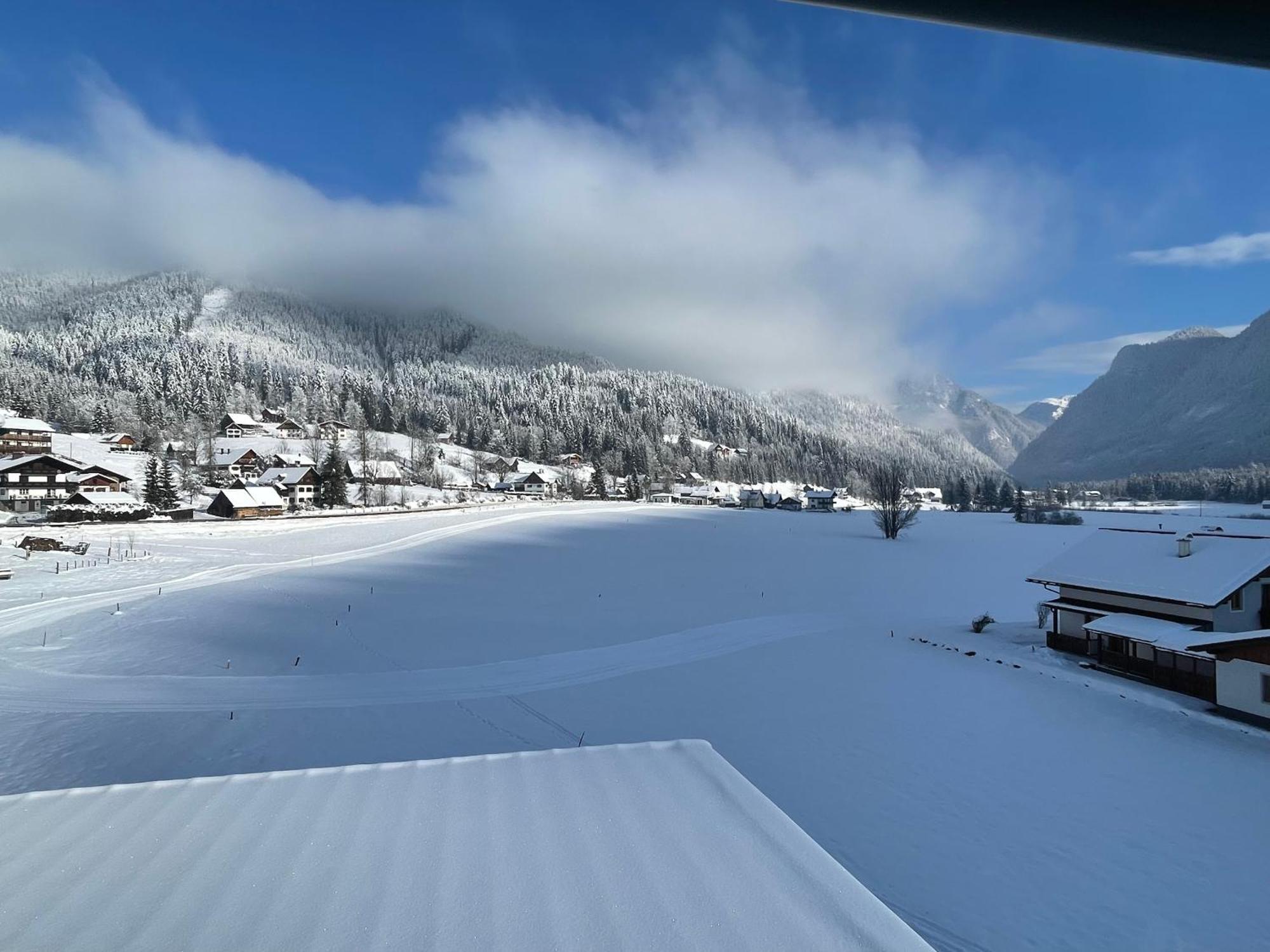Almsternderl 2.0 - Gemuetliches Appartment In Gosau Exterior foto